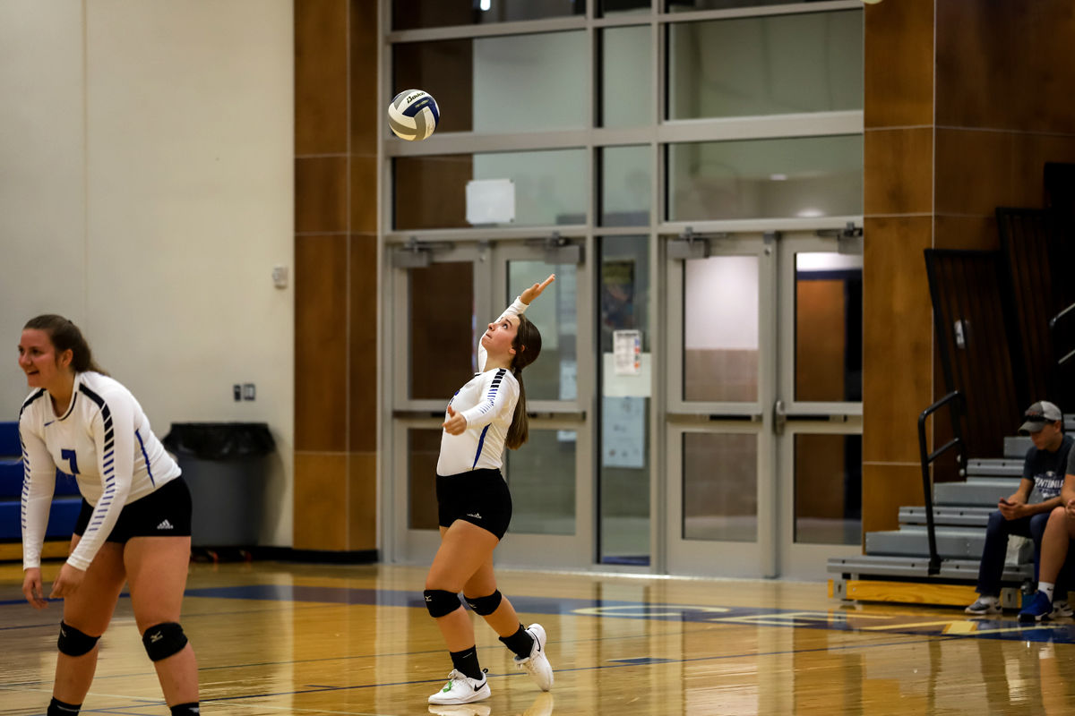 Centennial VB vs Sandy Creek (33).jpg